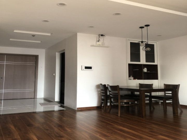 Sang tên nhanh căn hộ 2PN 75m2 căn hộ nằm ở Vinhome Gardenia , giá chỉ 3.6 tỷ